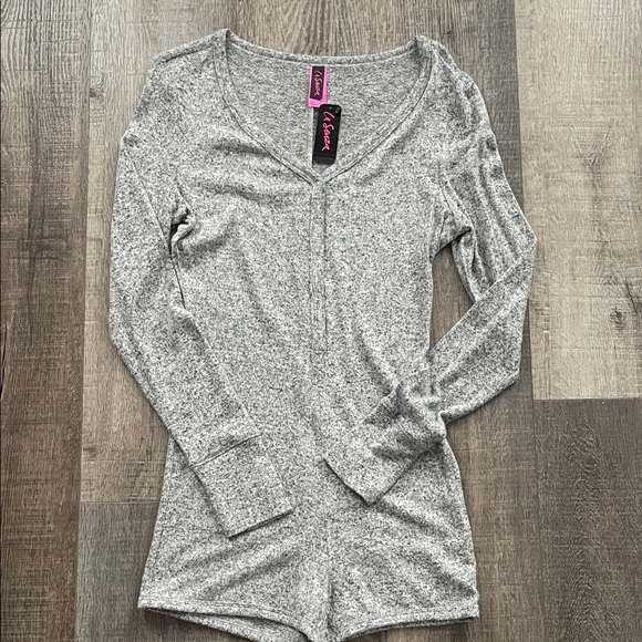 La SENZA Other - LA SENZA ONESIE